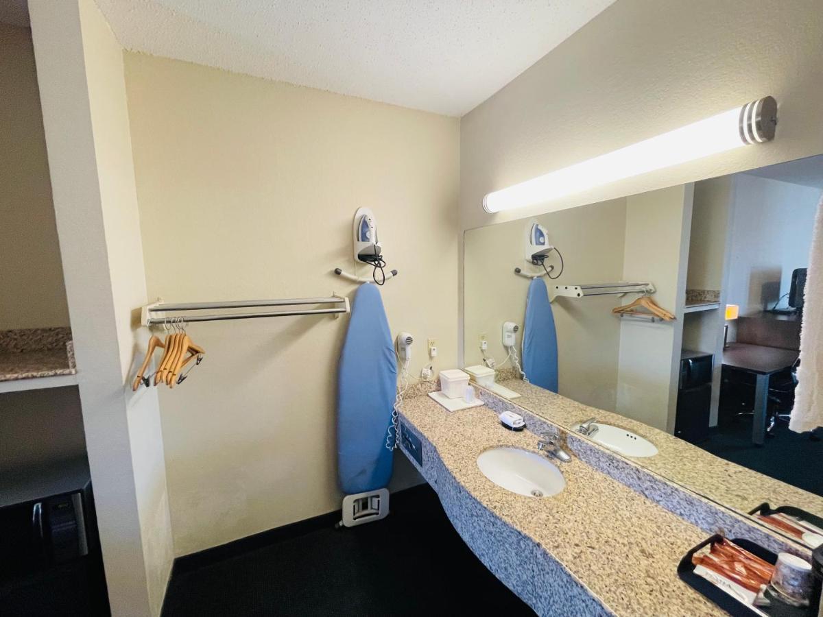 Magnolia Inn Of Biloxi,Ocean Springs,Pascagoula & ゴウチェイ  エクステリア 写真