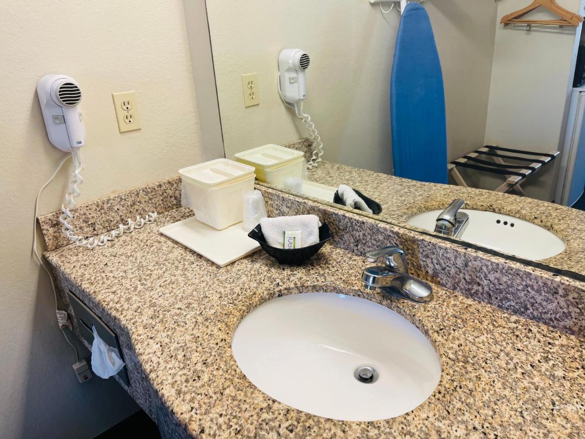 Magnolia Inn Of Biloxi,Ocean Springs,Pascagoula & ゴウチェイ  エクステリア 写真