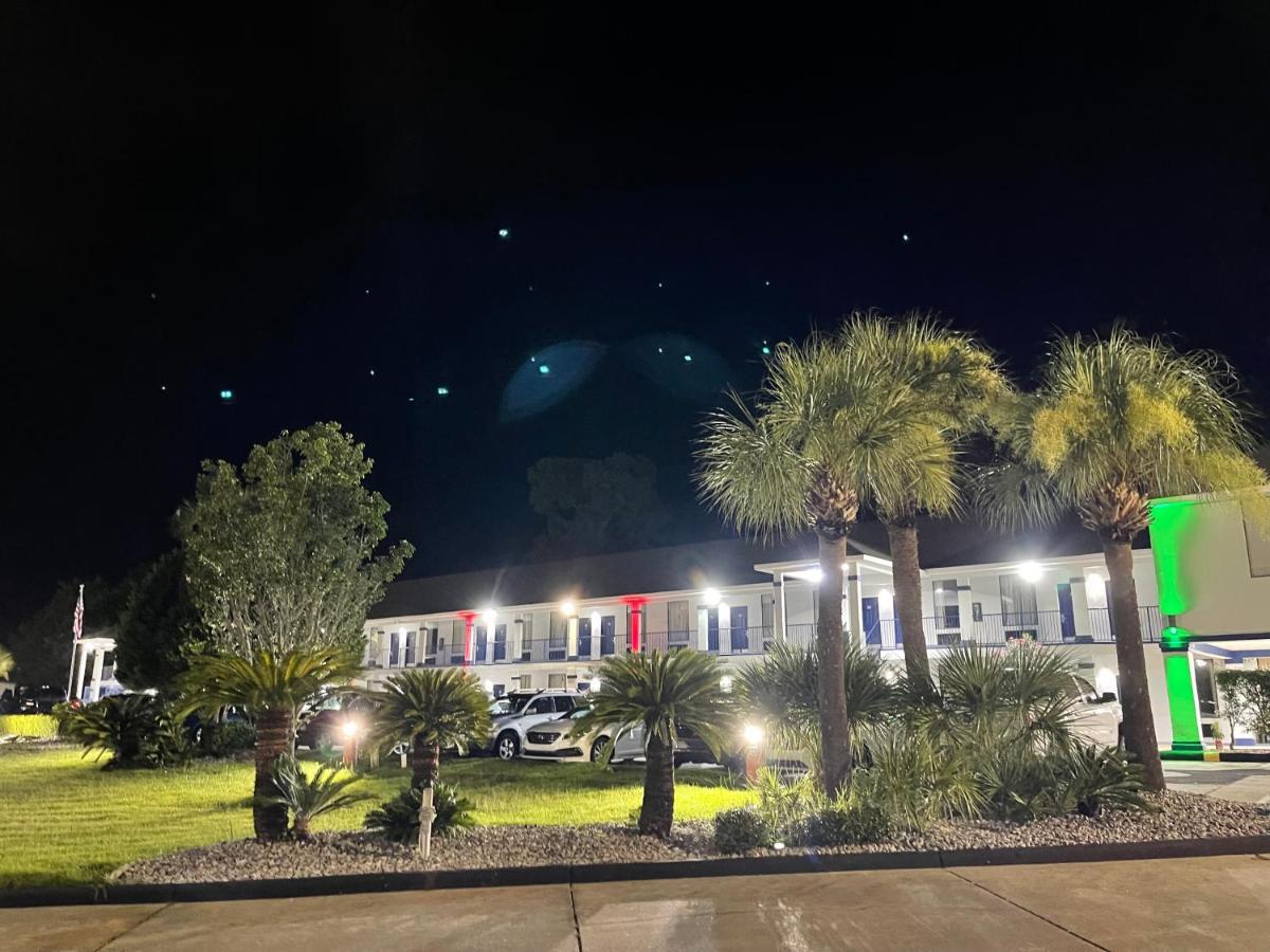 Magnolia Inn Of Biloxi,Ocean Springs,Pascagoula & ゴウチェイ  エクステリア 写真