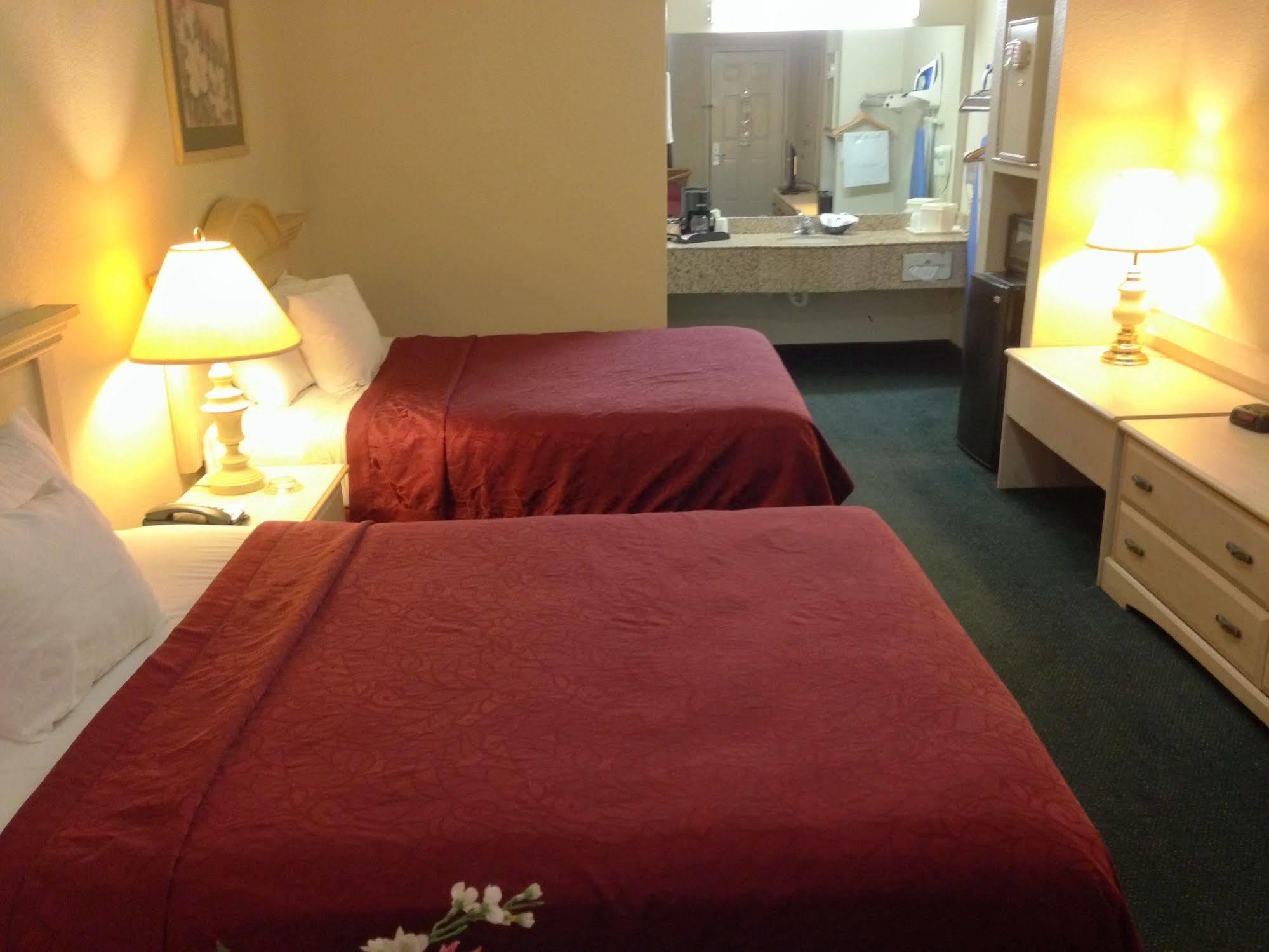 Magnolia Inn Of Biloxi,Ocean Springs,Pascagoula & ゴウチェイ  エクステリア 写真